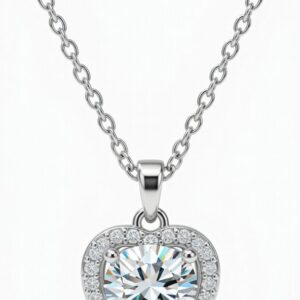 Love-Shaped VVS Moissanite Ladies Necklace